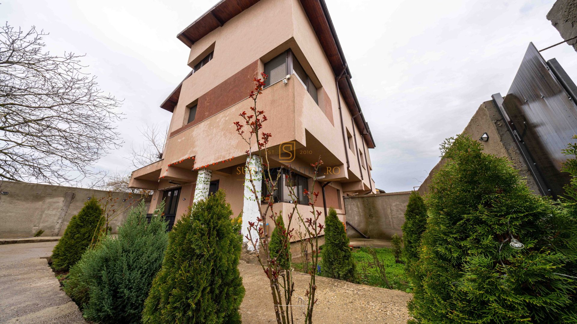 Vila spatioasa | 200 mp, mansarda open space, zona Jilava, Ilfov - Poză 1