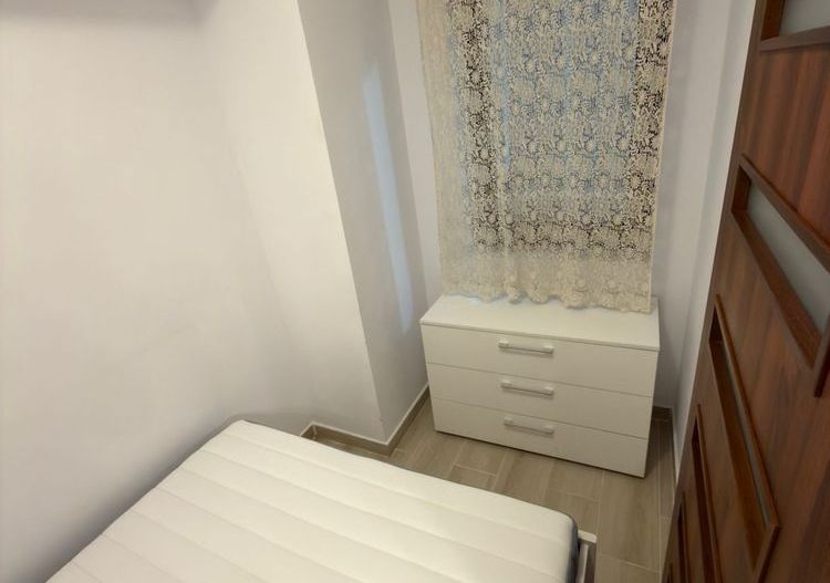 Închiriere Apartament cu 2 camere, centrala proprie, 3 min metrou Iancului - Poză 5