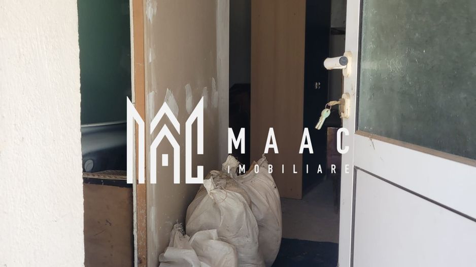Casă 12 camere de vânzare | Central, Săliște | 420 mp, teren 500 mp - Poză 4