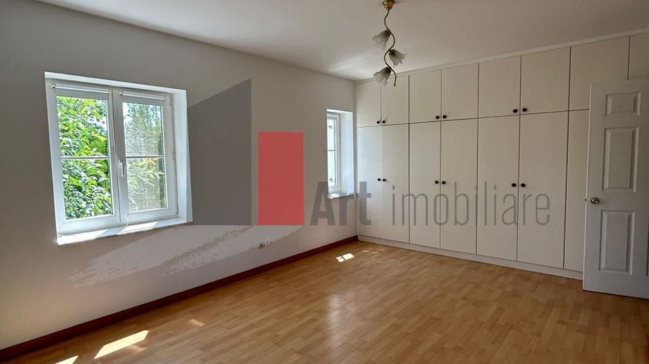 VILĂ PREMIUM (Premium Villa) DE ÎNCHIRIAT CU PISCINĂ ZONA IANCU NICOLAE/PIPERA - Poză 12
