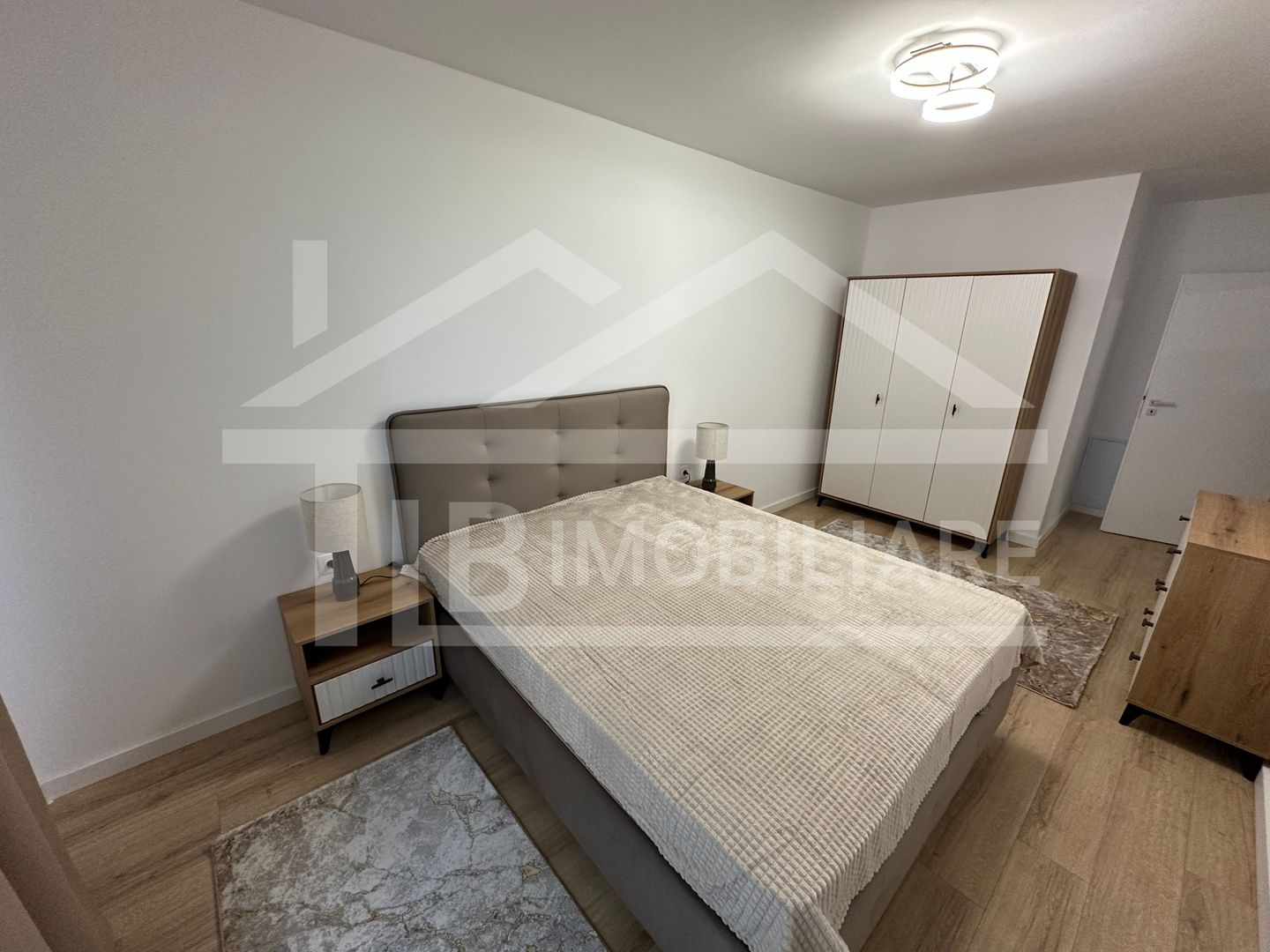 Apartament cu 3 camere, 63mp, parcare, Zona Maurer Residence - Poză 4
