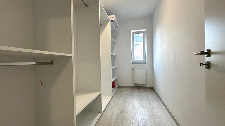 Vanzare apartament nou mobilat cu parcare si boxa Avantgarden 3 - Poză 15