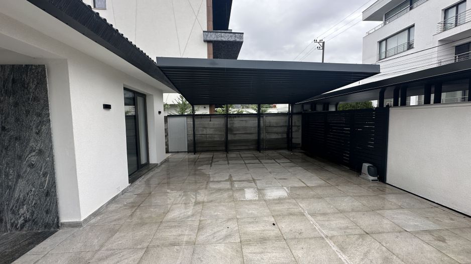 VIla S+P+1+M | Teren de 1000mp | Lift Interior | Finisata Complet - Poză 6