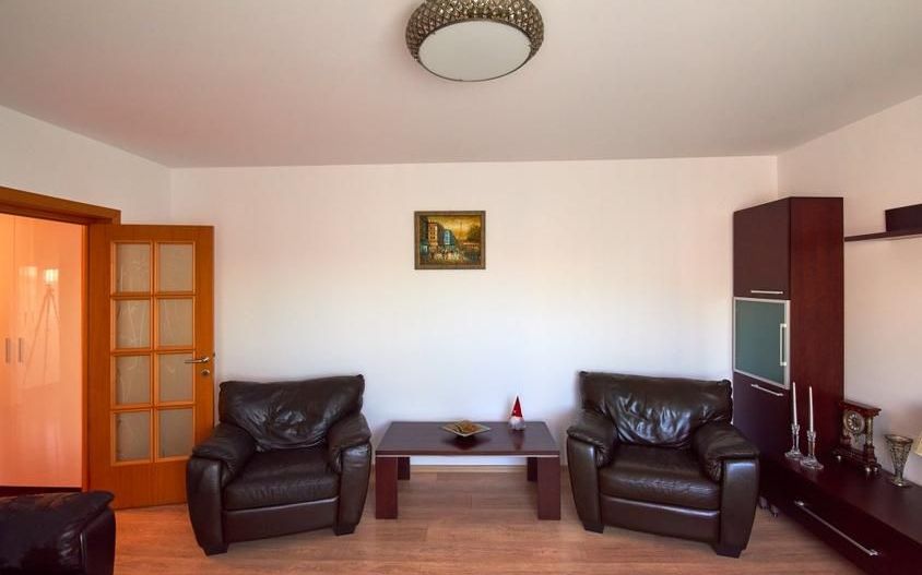 2 camere | prima inchiriere | centrala proprie | Sebastian - Razoare - Poză 4