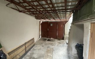 Casa de vanzare- zona Schei - Poză 5