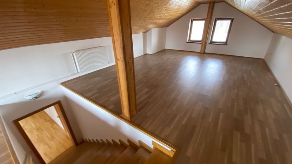 Vilă  inchiriere zona Aradului aproape de British School - Poză 16