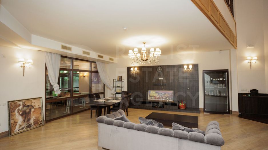 Chirie, Casa, 6 camere, Râscani - Poză 11