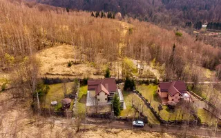 Casă de vacanță în Poiana Mărului. - Poză 19