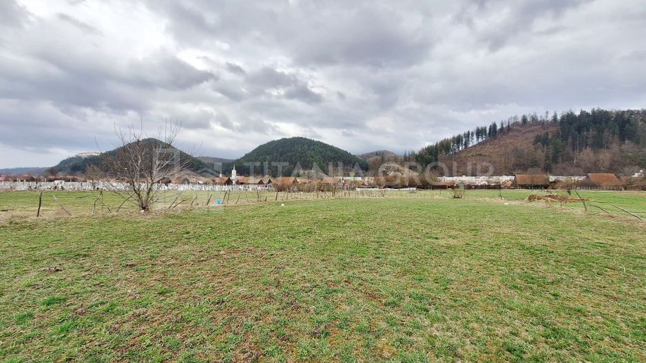 Teren intravilan cu priveliste in Rasnov, 1180 mp, COMISION 0 - Poză 2