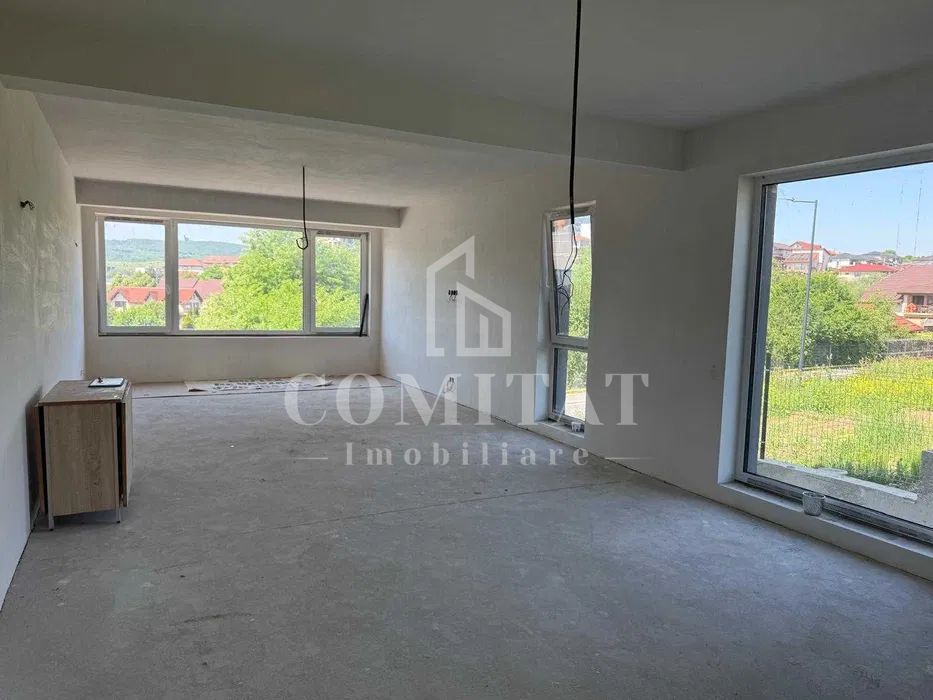 Casă la calcan | spaţioasă | Dâmbul Rotund - Poză 2