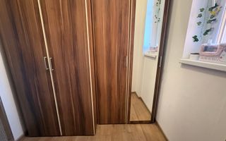 Apartament cu 2 camere decomandat in Giroc - Poză 5