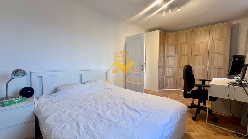 3 camere decomandate, Zona Big, Mehedinti, Manastur - Poză 2