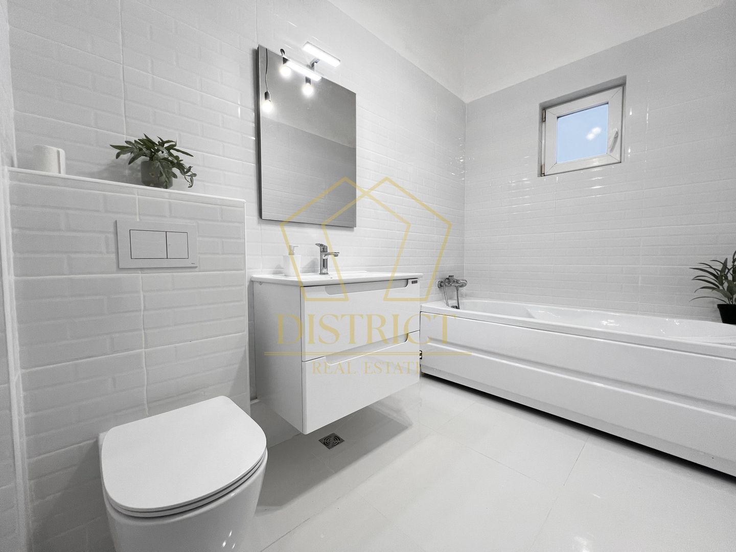 Casa individuala  cu 2 camere | Recent Renovata | Telegrafului - Poză 12