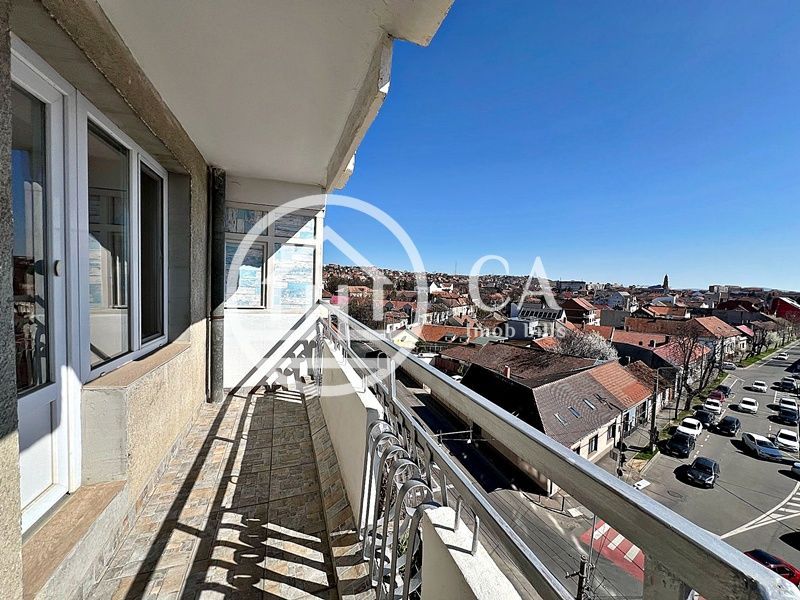 Apartament de vânzare cu 4 camere în zona centrală, Oradea - Poză 10