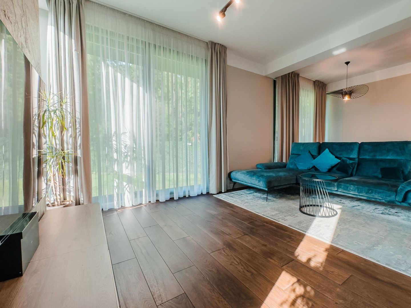 Visează-ți viitorul „Acasă” la Pădurea Băneasa - Poză 44