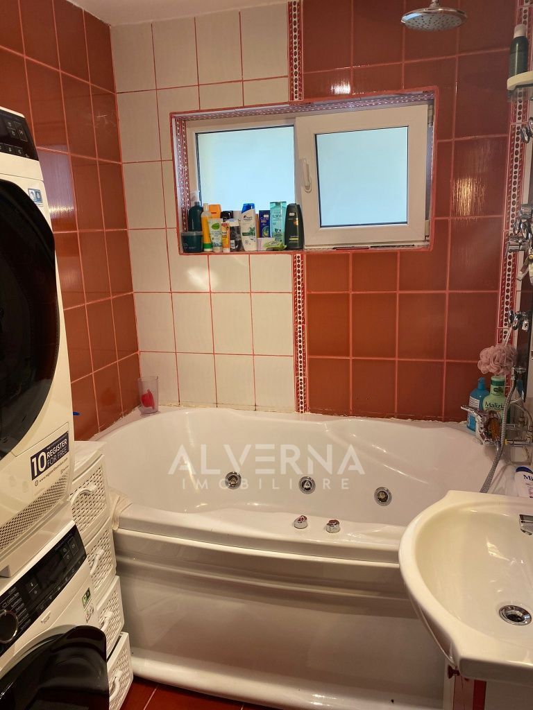 NOU! Apartament 3 camere, 67mp, mobilat, balcon, parcare, zona Teilor - Poză 13