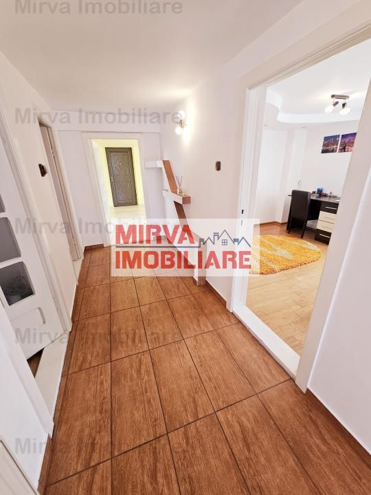 Vanzare vila 6 camere + spatiu comercial, mobilata si utilata, in Blejoi - Poză 31