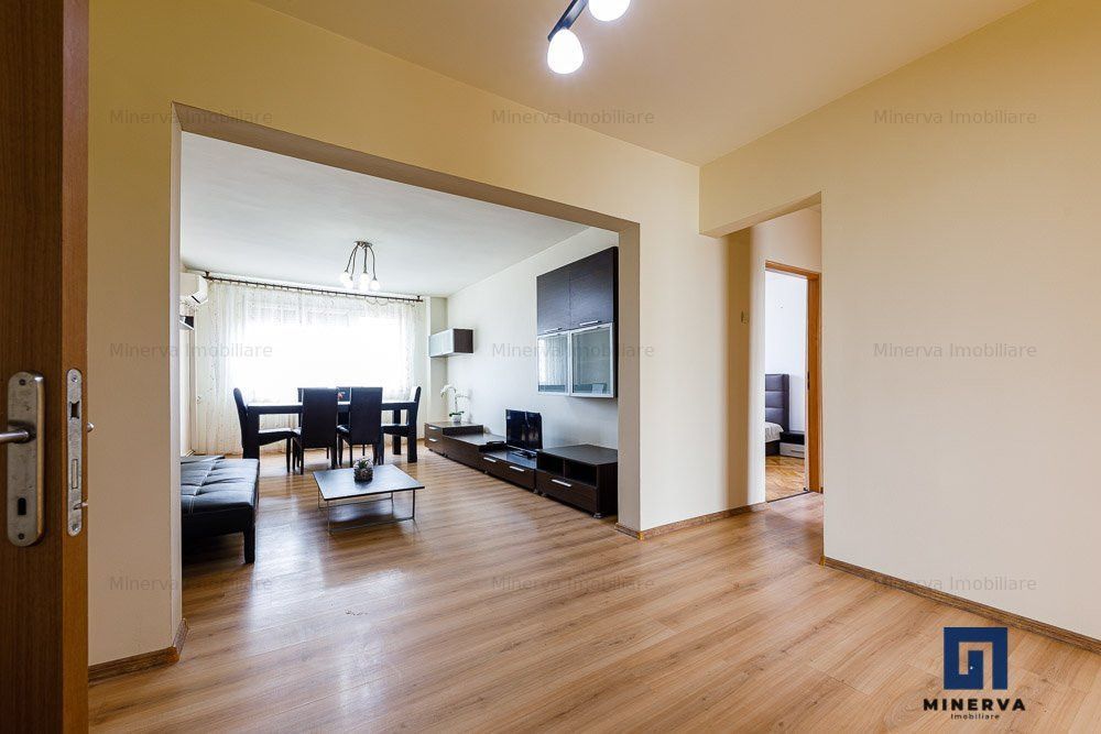 Apartament 4 camere | Punctele Cardinale, Bastion, Medicina | COMISION 0 - Poză 1