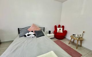 Lunei-Apartament 1 Camera-Centrala Proprie - Poză 5