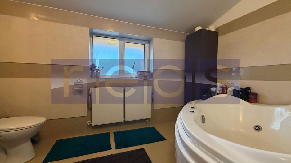 VANARE CASA | 150 MP LOCUIBILI | TEREN 400 MP | PANOURI FOTOVOLTAICE 8 KW | - Poză 12