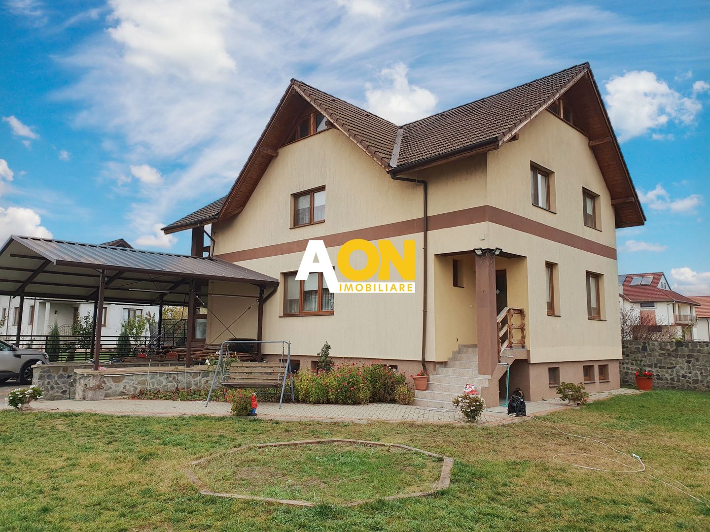 Casa D+P+M, 5 camere, 580 mp teren, toate utilitatile - Poză 1