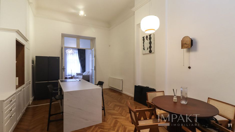 Apartament deosebit cu 4 camere in centrul orasului Cluj Napoca - Poză 4