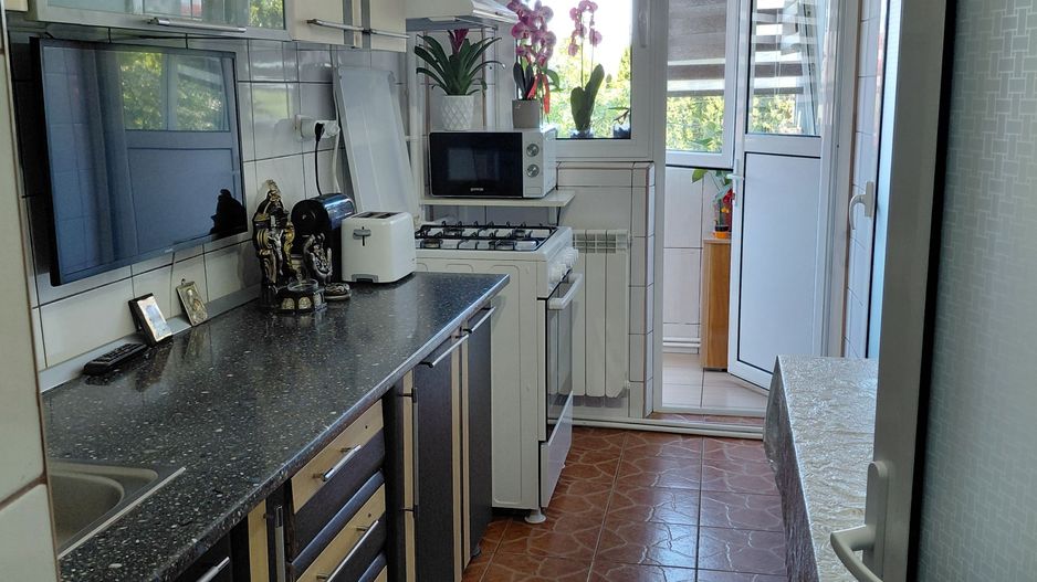 🏡 Oportunitate! 2 camere decomandat, etaj 1/4, 2 balcoane – General - Poză 10