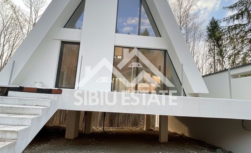 Casa / Cabana A-Frame moderna, 4 camere – Investitie - Poză 3