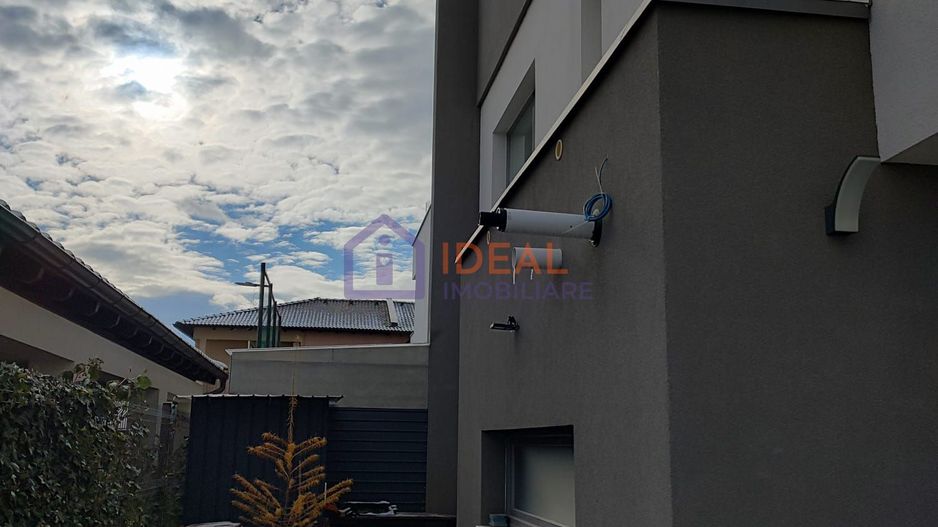 Casa Moderna  La CHEIE cu 4 camere si terasa, zona Pictor Brana - Poză 9