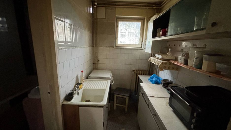 Apartament cu 3 camere (moldovei) - Poză 2