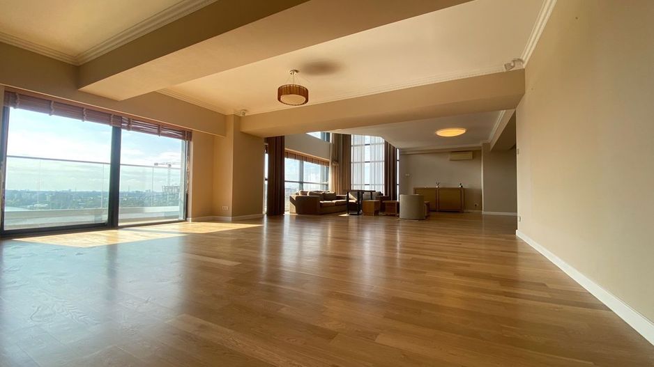 Duplex spectaculos 5 camere 266mp balcoane 32mp Pipera, Floreasca Nord - Poză 13