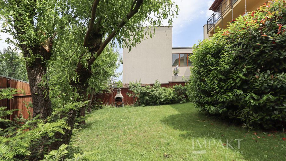 Casa individuala deosebita de vanzare, intr-o locatie de exceptie! - Poză 47