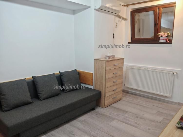 Mobilat Utilat Apartament cu 2 Camere Aproape de Metrou - Poză 3
