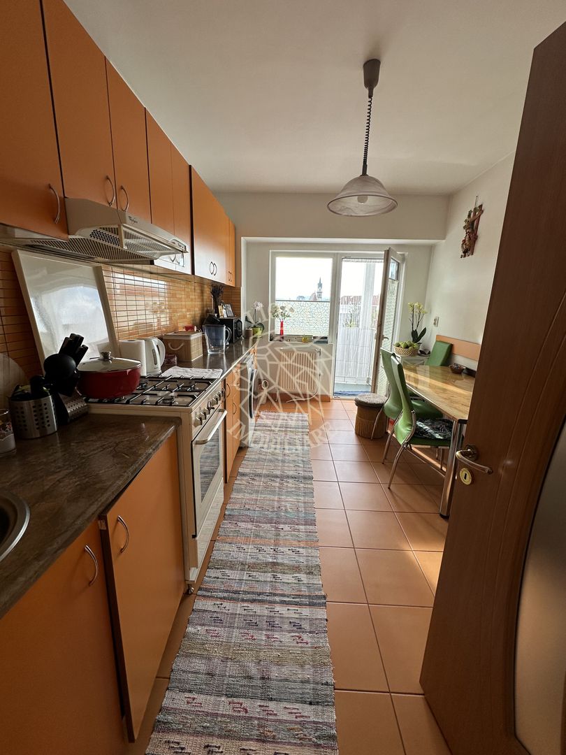 Apartament decomandat 2 camere 60 mp-3 balcoane- Zona Centrala - Poză 1