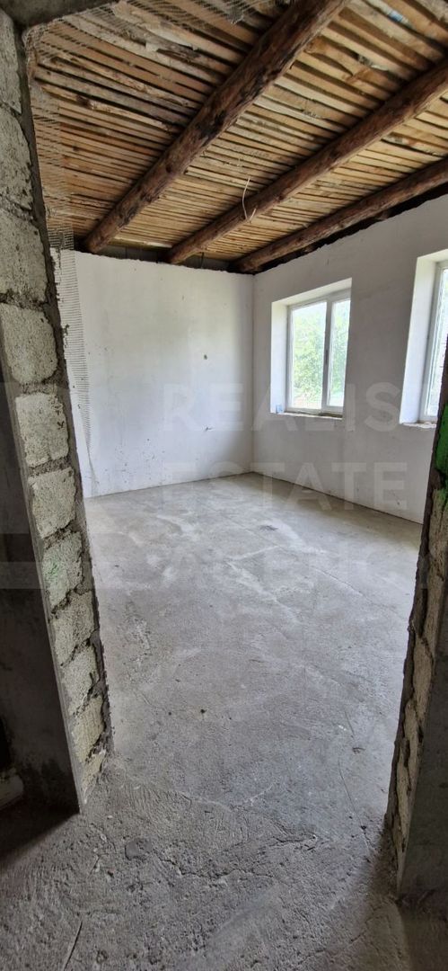 Vânzare, сasă amplasată pe strada Grădinilor, or. Drochia - Poză 2