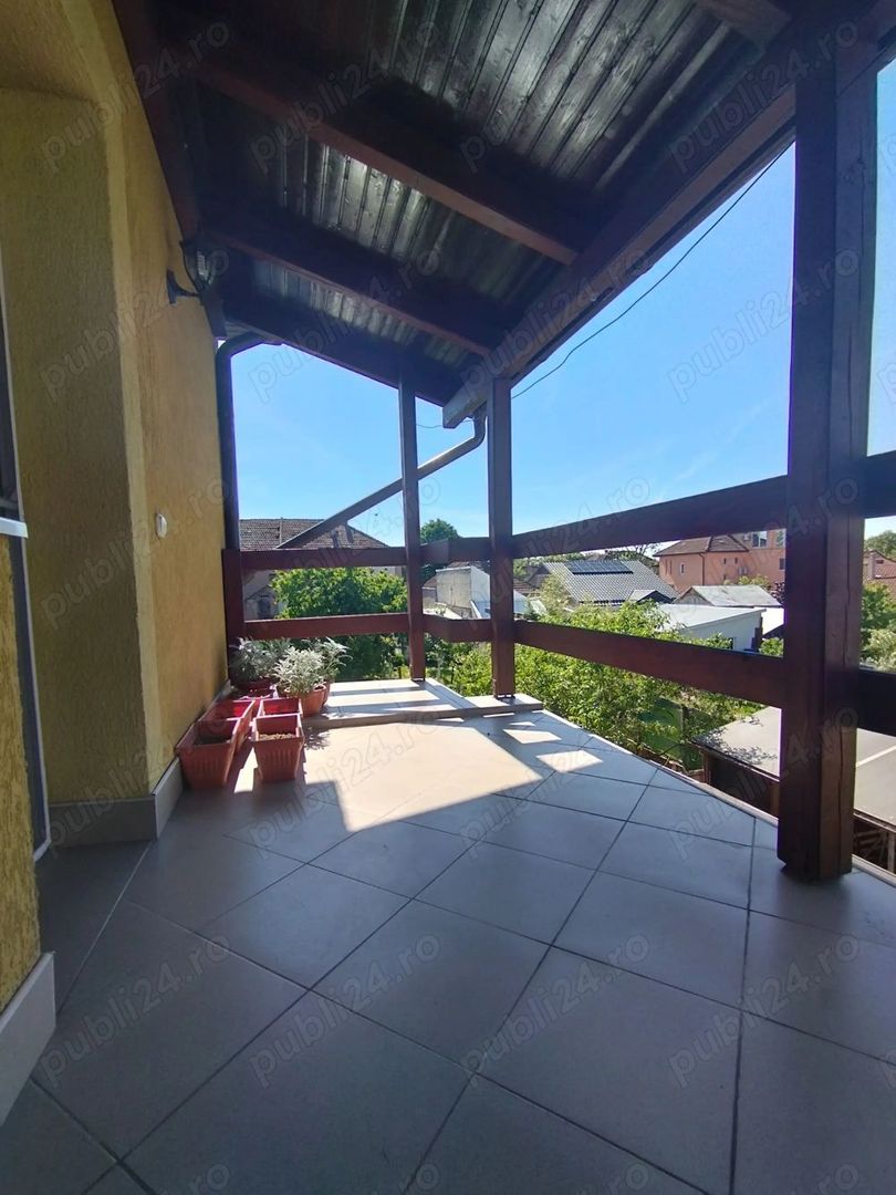 Vând casă 3 camere zona Lidl 14 Mai - Poză 8