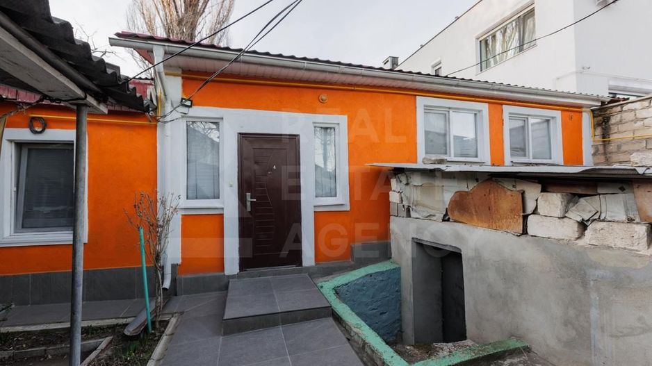 Vânzare, casă, 3 camere, str. Caucaz, Centru - Poză 1