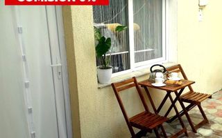 ULTRACENTRAL Garsoniera la curte 16 mp + terasa 14 mp - Poză 7