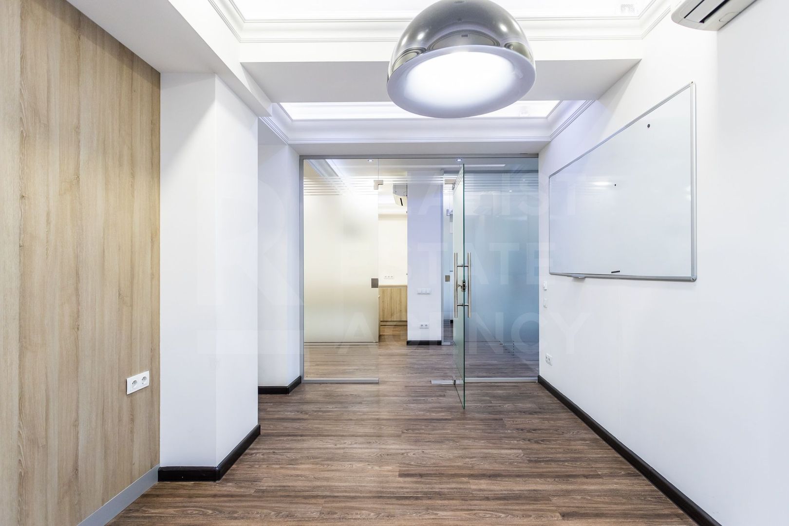 Chirie, oficiu, 116 mp, str. București, Centru - Poză 15