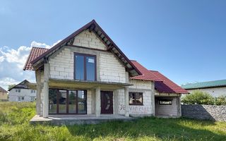 Casă cu potențial imens P+M, teren 7,91 ari, zonă liniștită, Ocna Șugatag. - Poză 7