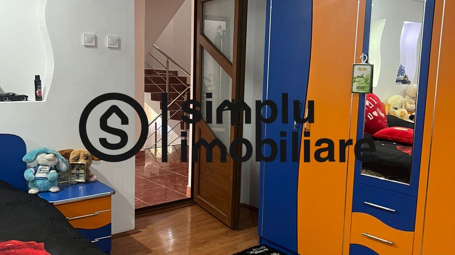 Vila S+P+1+M Lapus, str Paunitei - Poză 68