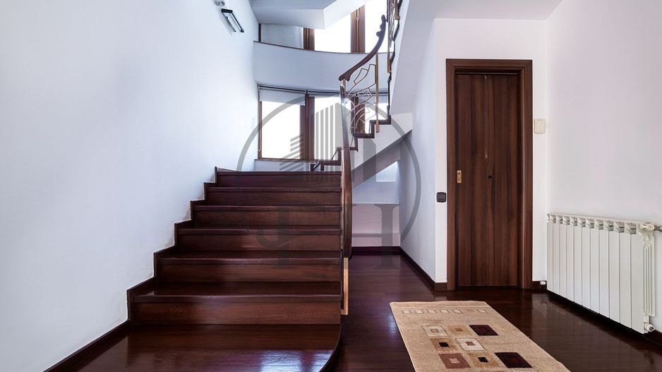 SOLD/VANDUT-Vila de vanzare, Primaverii, Constanta - Poză 13