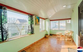 Casă de vânzare, Obileni, Hîncești ,185 m² ,16 ari, 2 garaje - Poză 12