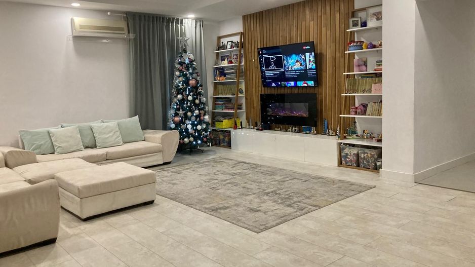 COSMOPOLIS - Apartament cu 3 camere, mobilat si utilat. - Poză 2