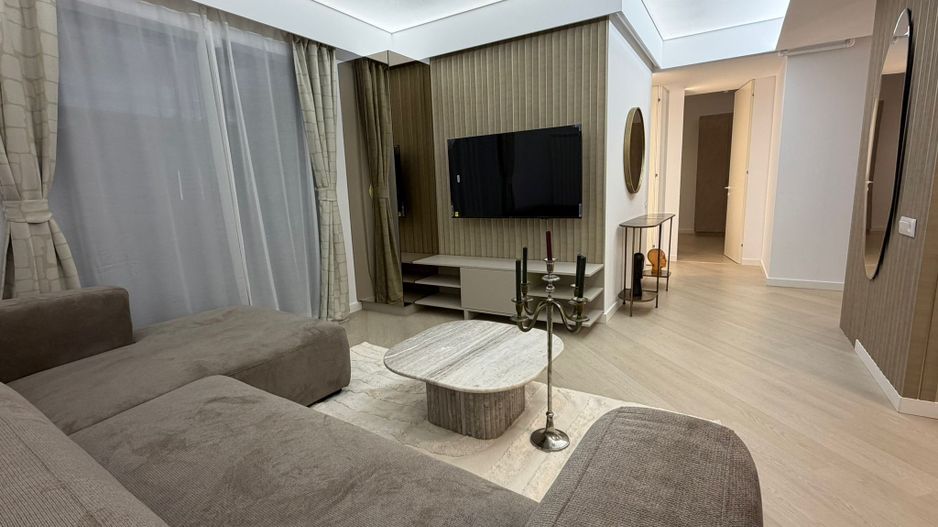 Apartament 3 camere de inchiriat | Cortina North - Poză 1