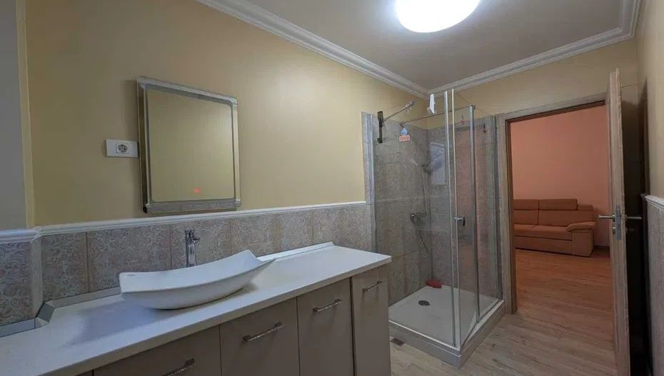 APARTAMENT LUX METROU ZONA PIATA ROMANA - Poză 4