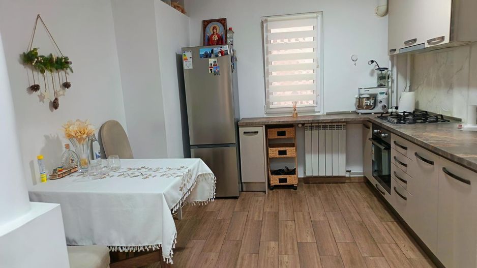 Apartament 2 camere renovat in bloc reabilitat Lujerului, Militari - Poză 1