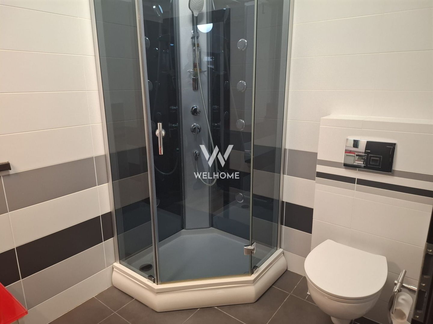 Casa individuala cu pivnita in Sura Mica, zona Salii de sport - Sibiu - Poză 18