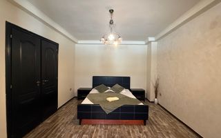 Ultracentral Republicii Piata Sfatului 3 Camere Centrul Istoric Brasov - Poză 3