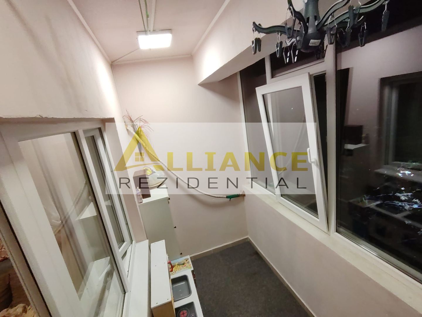 METROU DIMITRIE LEONIDA- APARTAMENT 2 CAMERE - 97.000 EURO - Poză 18